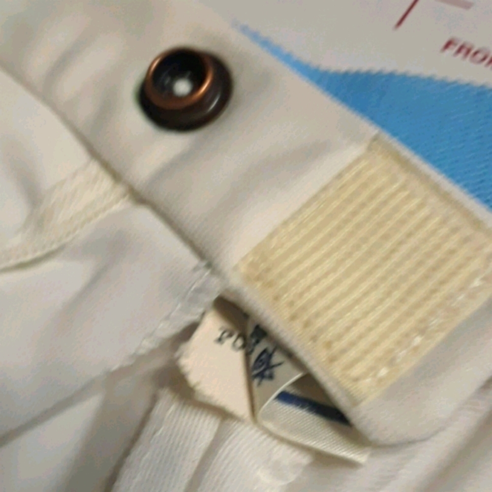 Vintage Fila Shorts - Picture 7 of 9